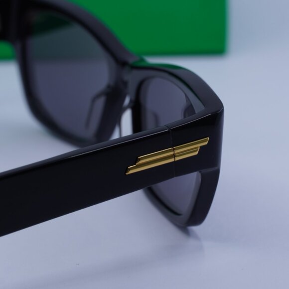 Bottega Veneta BV1143S 001 Rectangle Sunglasses - Black/Grey - Picture 9 of 10